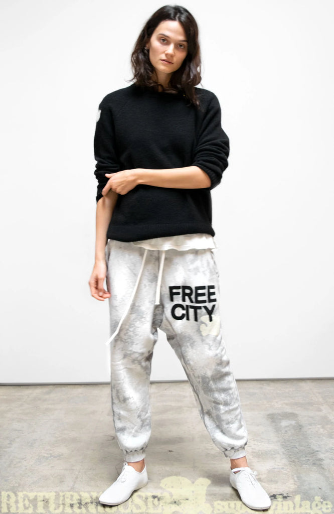 Super Bleachout FreeCity Pocket Sweatpant White Storm 25 South